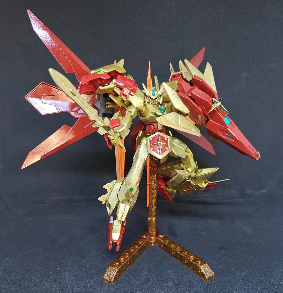 Super happy with how this turn out. I have many more kitbash kits that i would love to finish. Most of them are from my Super Robot Wars Project Line. Please look forward to those builds and thank you for your support.