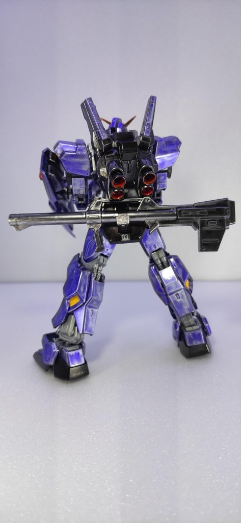 ガンダムマーカーは何と言っても、素人でも手軽にカラーリング出来るのが好きです✨