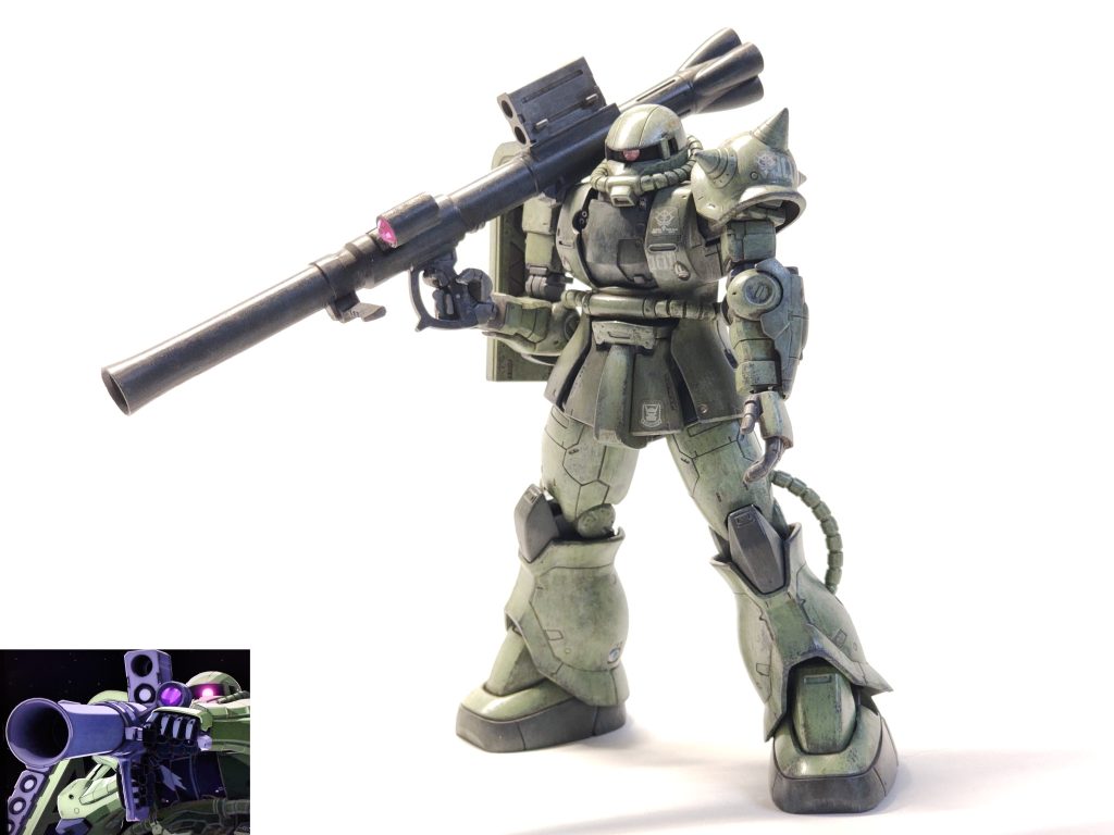 バズーカの弾倉、これってどういう仕組みなんだろうって思ってたんですが、作り終わってORIGINのアニメ見返したら、アニメはちゃんとバズーカの弾頭、先っぽ出てるんですよ。キットは平らな蓋だけど。知ってれば細工したのになぁ。それはいいとしてタマ撃ったら1発ずつ下に弾倉の内部で降りていくと思うじゃないですか。アニメで見たら、1発撃ったら一番上の弾のところ筒状に貫通してるんですよね。そうなってたら、下に降りていかないのでは??  弾倉のメカニズム謎。(左下のやつはルウム戦役に出てたデニムではない誰かで、たぶんC-5)