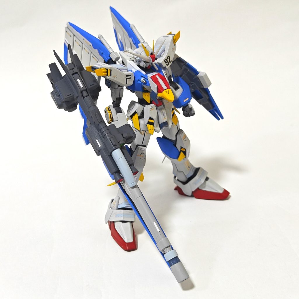 ガンダムF92フル装備TVシリーズの入れ替わりにより存在が消えたアサルトバスターの並行存在かな。何度も言うが、TVシリーズのガンダムF91が放送された世界線ではVガンダムもクロスボーンガンダムも存在しないからね。※いや似たものはそのうち出てくるのかも