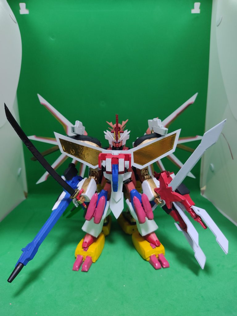 パーフェクトマイティーストライクアイの活躍はヒカリノアイ物語最終章を読んでみてください。pixivに載っています。