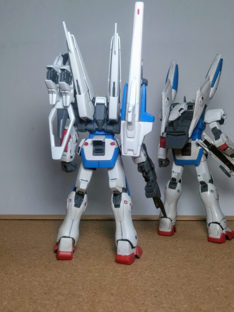 『セカンド V 』・・・🧐💬一体ドコから生えて来たんだろう❓🤨って!成りません 😩💭 その実態は小説版『機動戦士 V ガンダム』での『V 2 ガンダム』の立ち位置となる機体なのです 😆👍✨ 「UP主」はキットを購入するまで知りませんでした 😅オハズカシイ