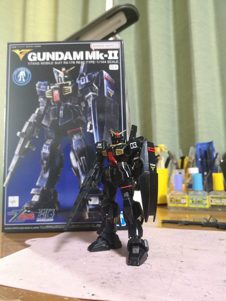 最後にパッケージアートと並べてイラストを目指すならもっと明るく青みをだしても良かったですね今回は久しぶりに肩の軸を折ったり(それも両肩w)とハプニングはありましたが、楽しく作れました最後までご覧いただき、ありがとうございました。