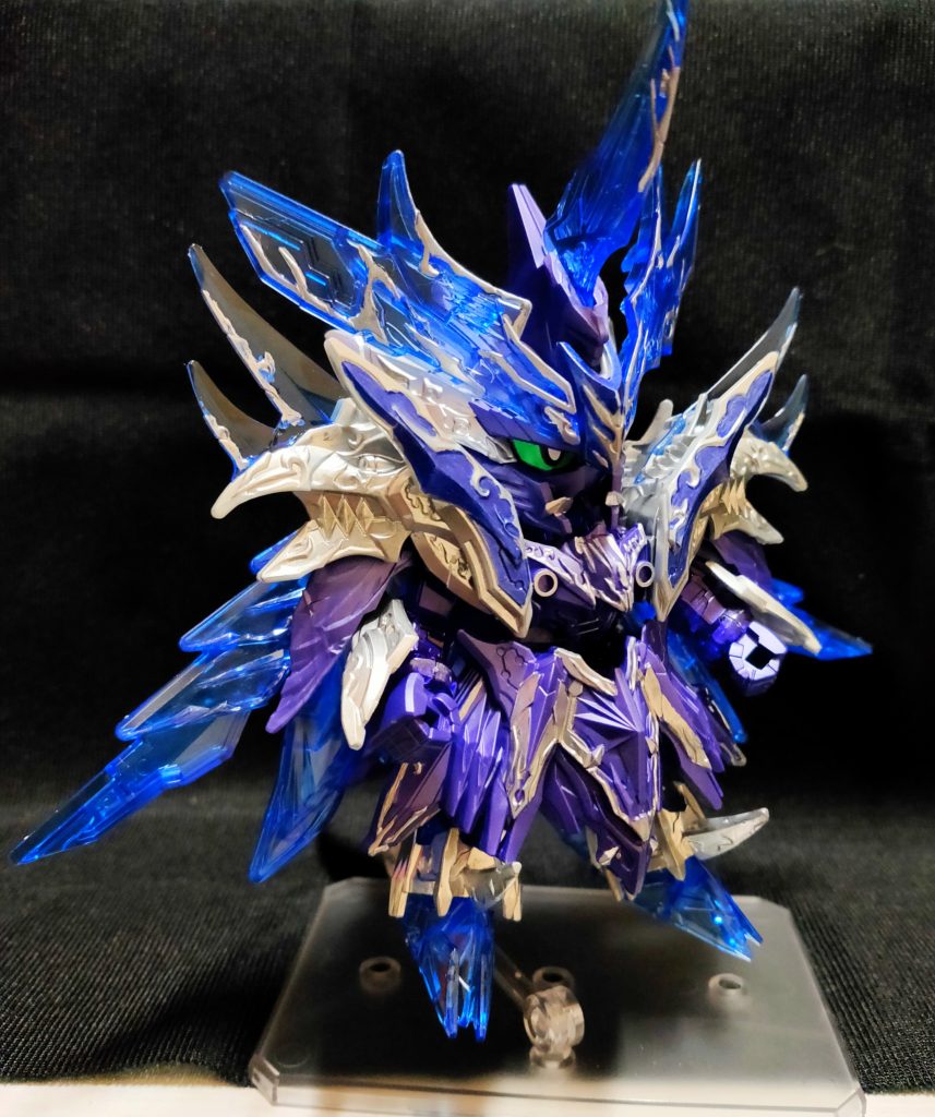 こちらはオルタナティブジャスティス🐉2体が対になる感じのデザイン、かっこいいです...!