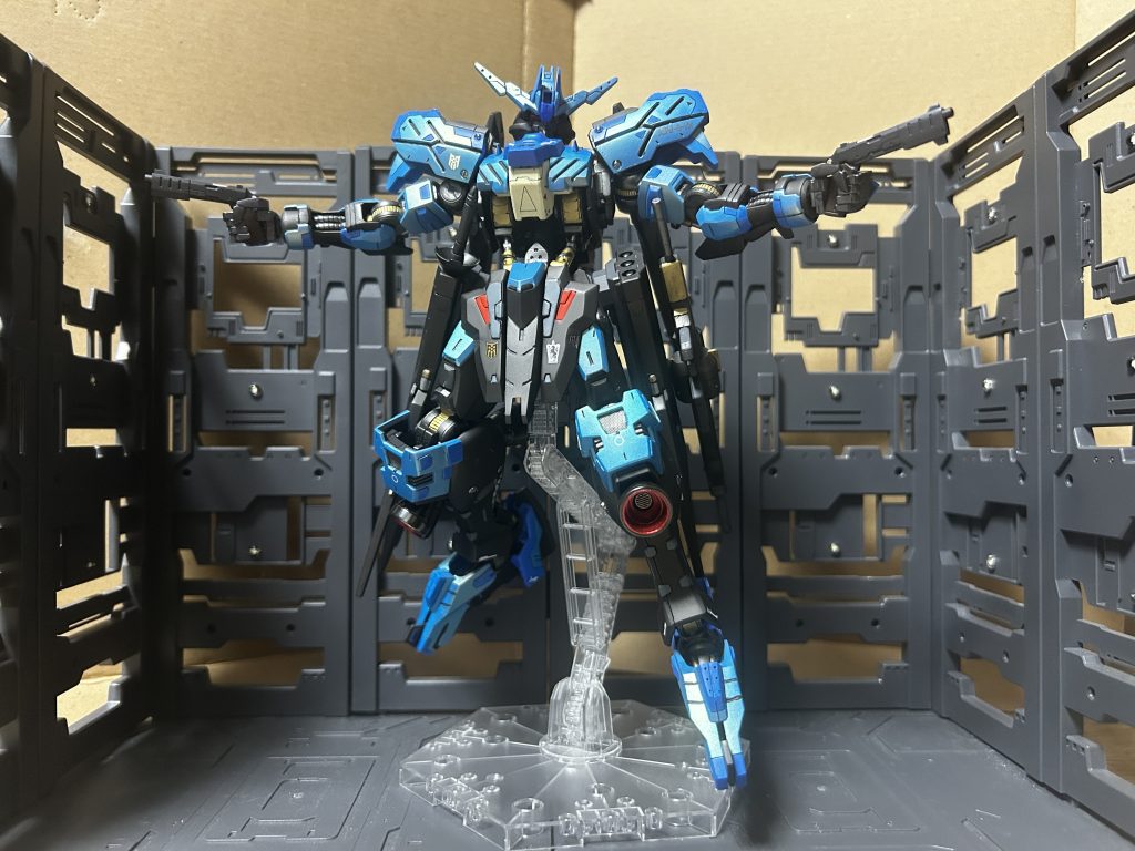 バンドガンの二丁拳銃ショット。