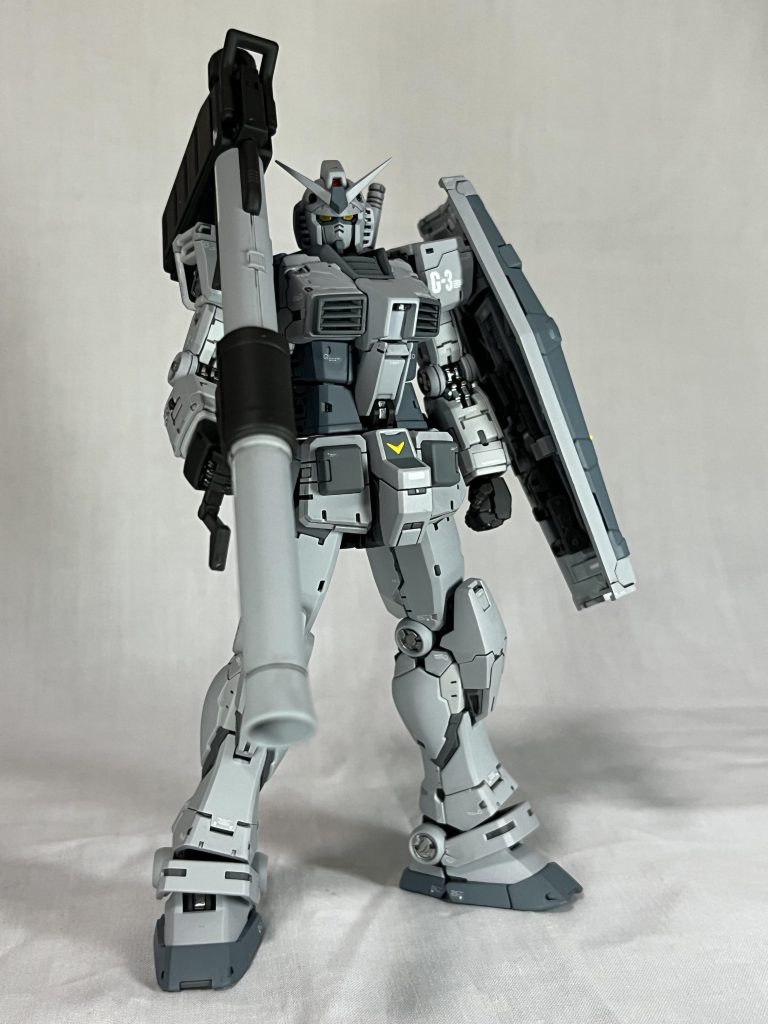 ハイパーバズーカ装備。