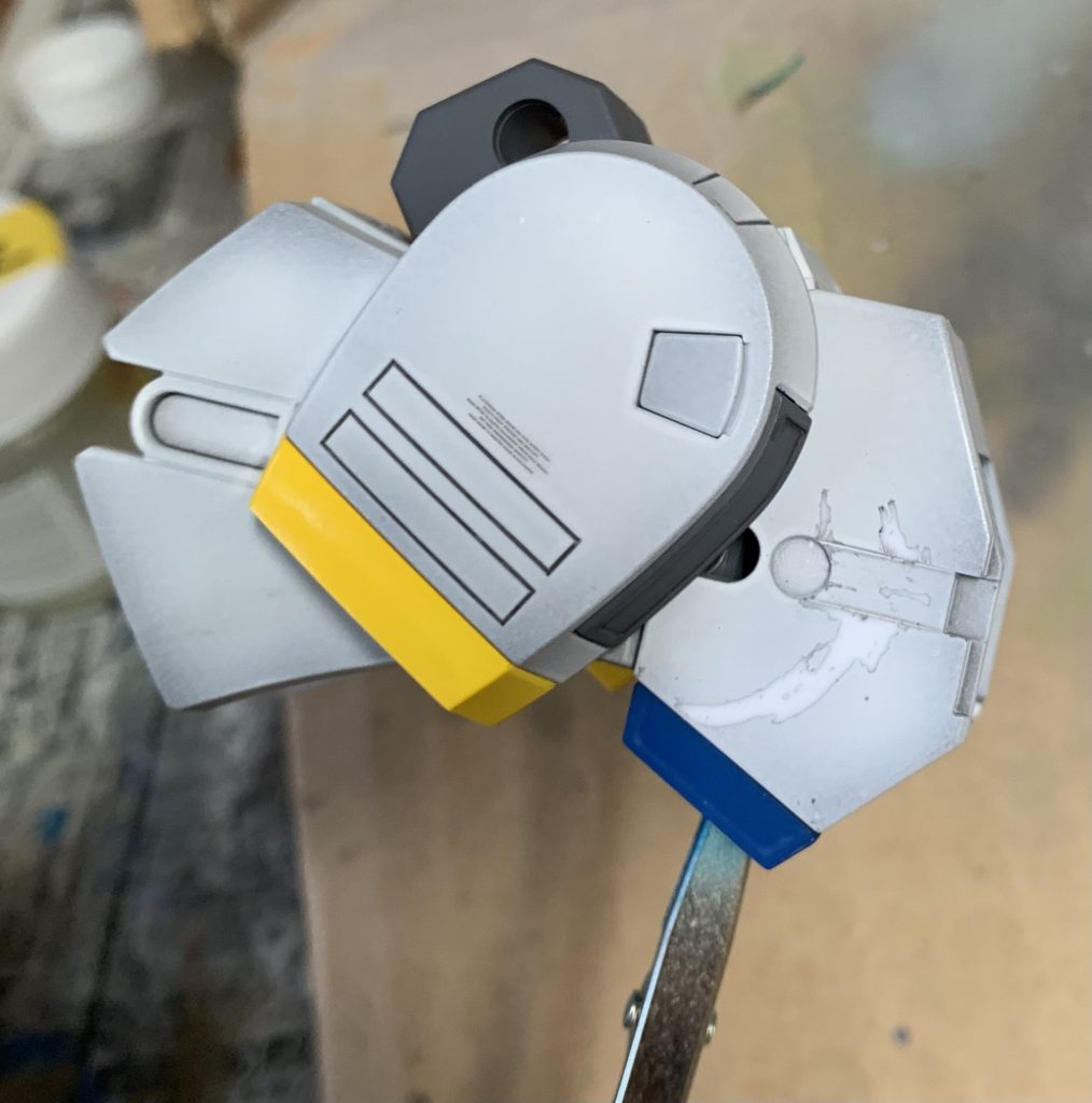 モデリングワックスを多用したんだけど、ここだけは上手くいかずに今回も変形を断念