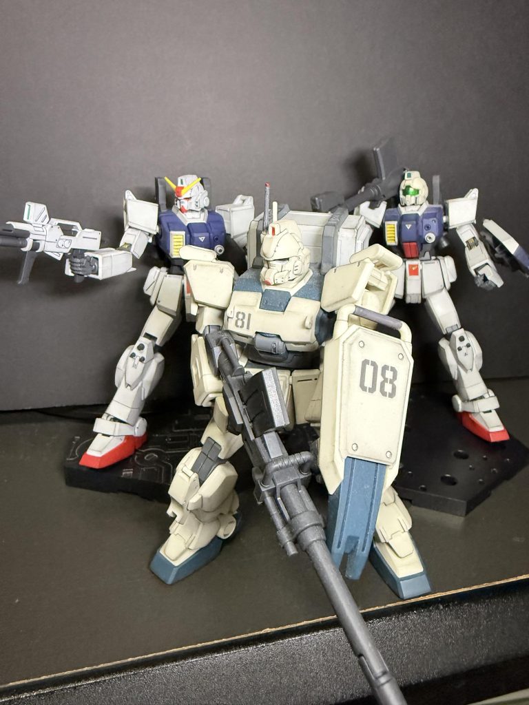 作品名：HGUC 08小隊<p>良いタイミングで08小隊が揃いました😊 「撃てッ！撃ち続けろ！銃身が焼け付くまで撃ち続けるんだ！」</p>