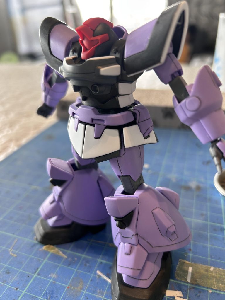 少しだけマッシブさが欲しかったのでフロント、肩アーマー、脇腹、スカート　にプラ板で厚みを付けてあります。最後までご覧いただきありがとうございました。