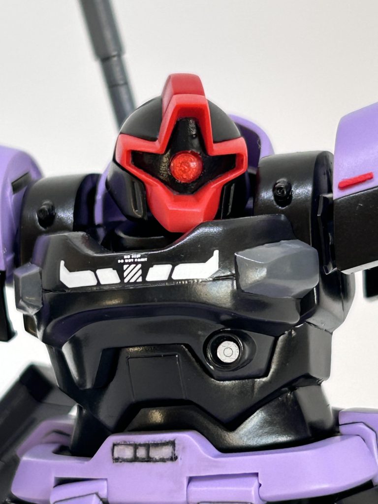 プラ板工作、スジボリ、部分塗装、デカール少々、半光沢仕上げです