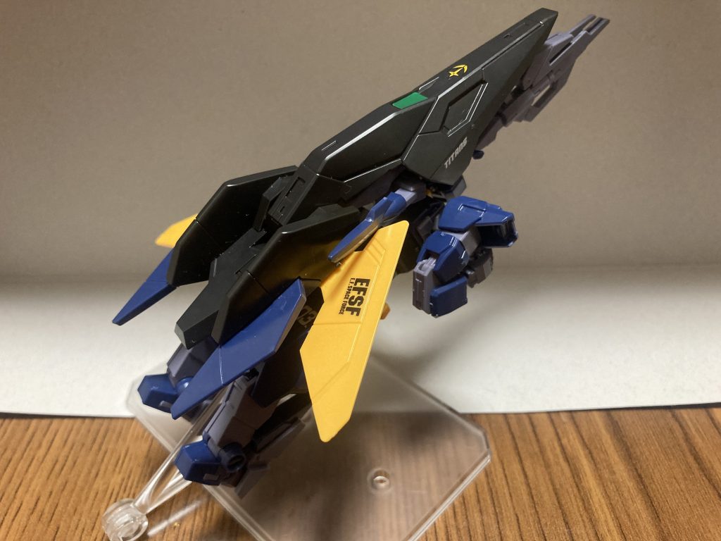 コアガンダム　ティターンズ–3枚目/制作者：無名兵