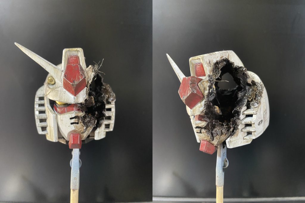 最初はただ撃ち抜かれた感だけ出そうと思い作りはじめたんですが、穴の中のディテールをつめてるうちに、中を見せたくなったのがLED実装のはじまりでした。どうせ凝るなら、もうジオラマにもしちゃえと思い今回、両方に挑戦してみました。