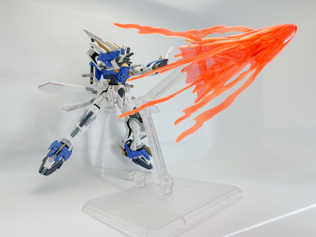 エフェクトは、ビルドバーニング系の付属エフェクトを組み合わせて、使っています。