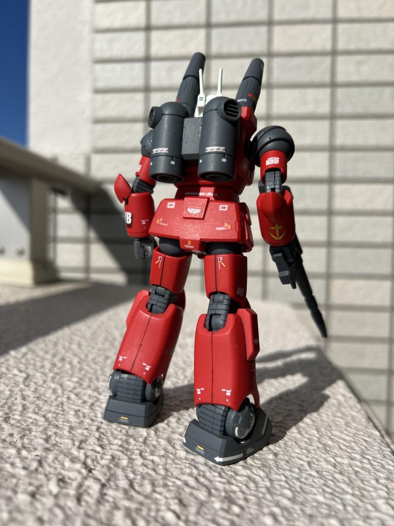 くるぶしの円形上のデカールが剥がれてしまいました。