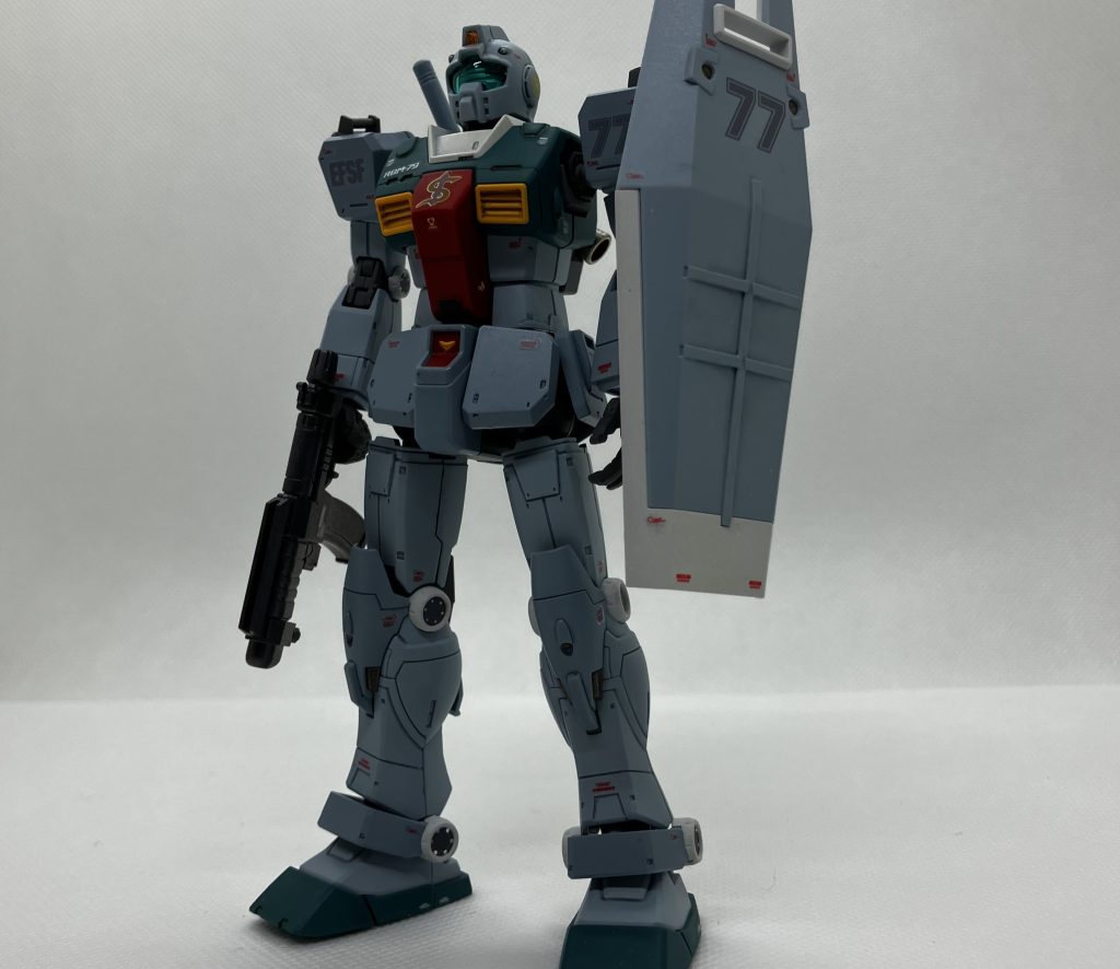 スタイリッシュなジム。水性ホビーカラーとガンダムマーカー仕上げ。