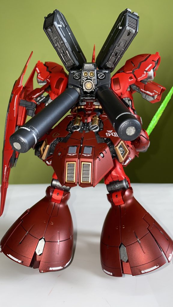 金属パーツとエッチングパーツも追加。