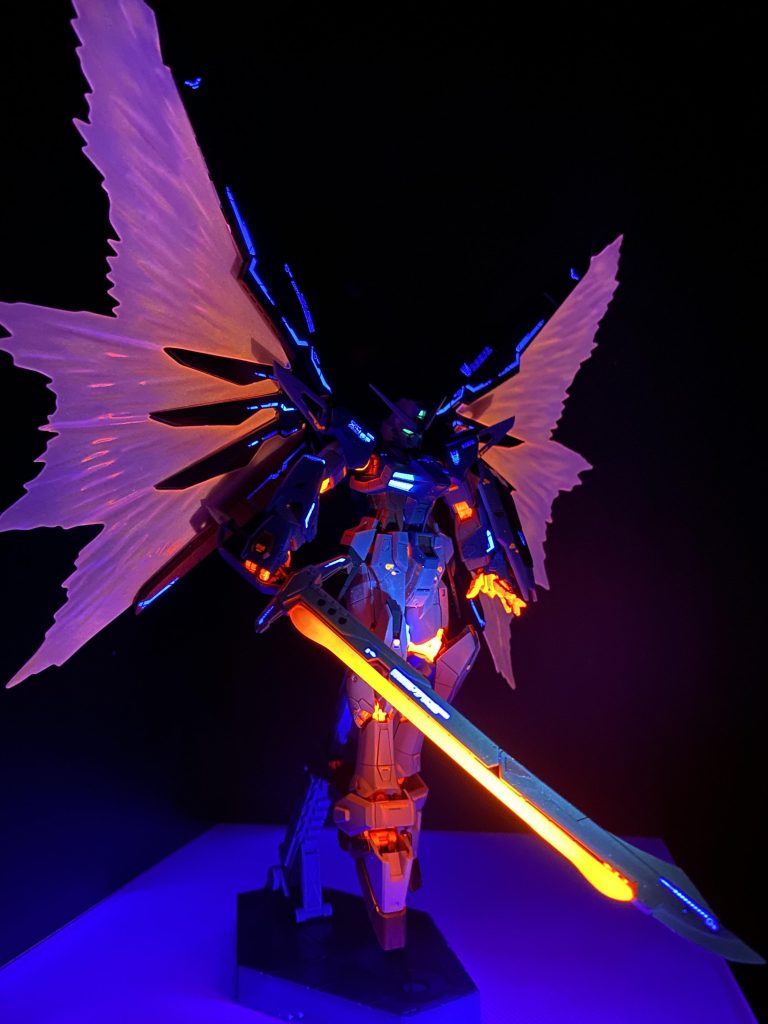 デスティニーガンダムSPEC2–4枚目/制作者：りりえもん