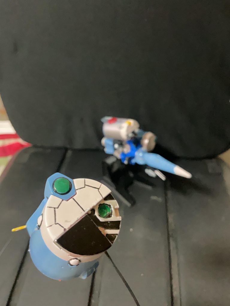 マサムネだけは秘密にされているがドラグーンが導入されている。操縦する本人は空間認識能力は無いのでZOI隊は誰も気付くことは無いかもしれない…。彼はナチュラルであり地球連合の看護師であった。彼の父親がメビウス乗りであり、憧れであったのだという。メビウス・ゼロの採用は彼の熱望も影響している。初めは自分に空間認識能力がない事に劣等感を抱いていたが、あるきっかけによりこのメビウス-1のパイロットとして大きく成長していく。