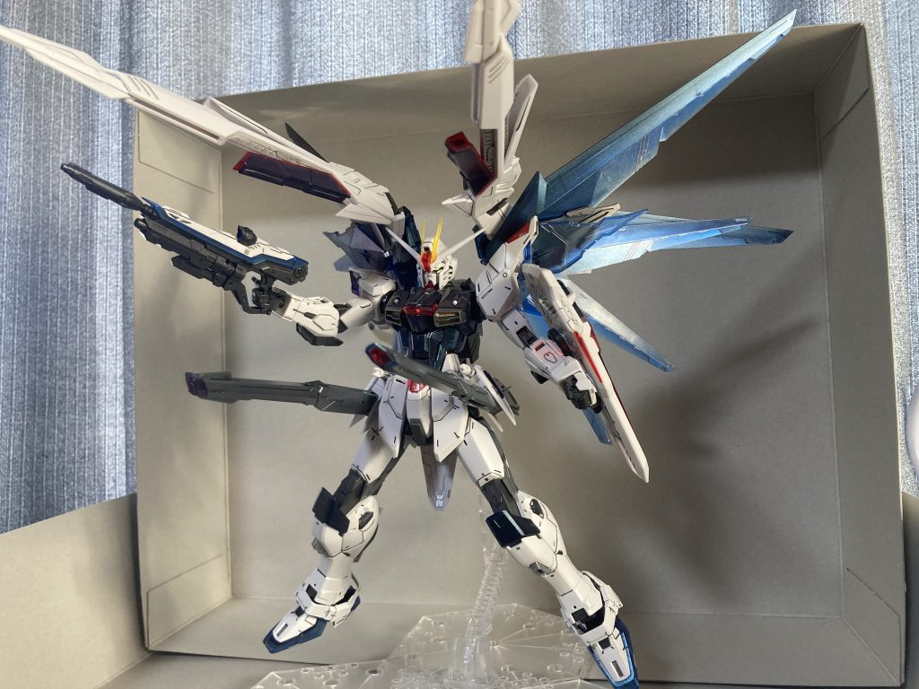 ハイマットフルバースト。MGデカくて。みんなどこでどうやって写真撮ってます？