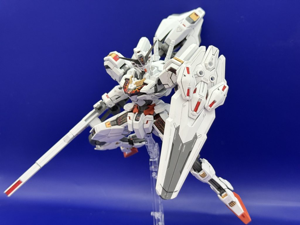 ビットをエスカッシャンにしてポーズ素のキャリバーンの良さが出てますね。