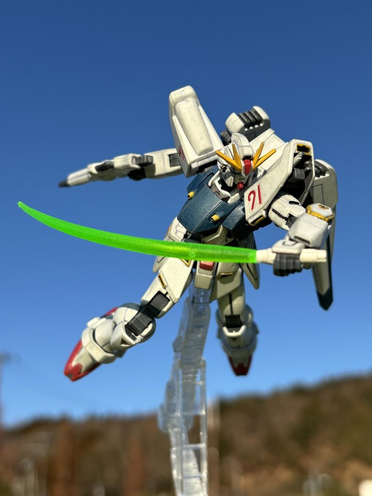 HGUCガンダムF91形成色仕上げ–3枚目/制作者：押忍やすじろう