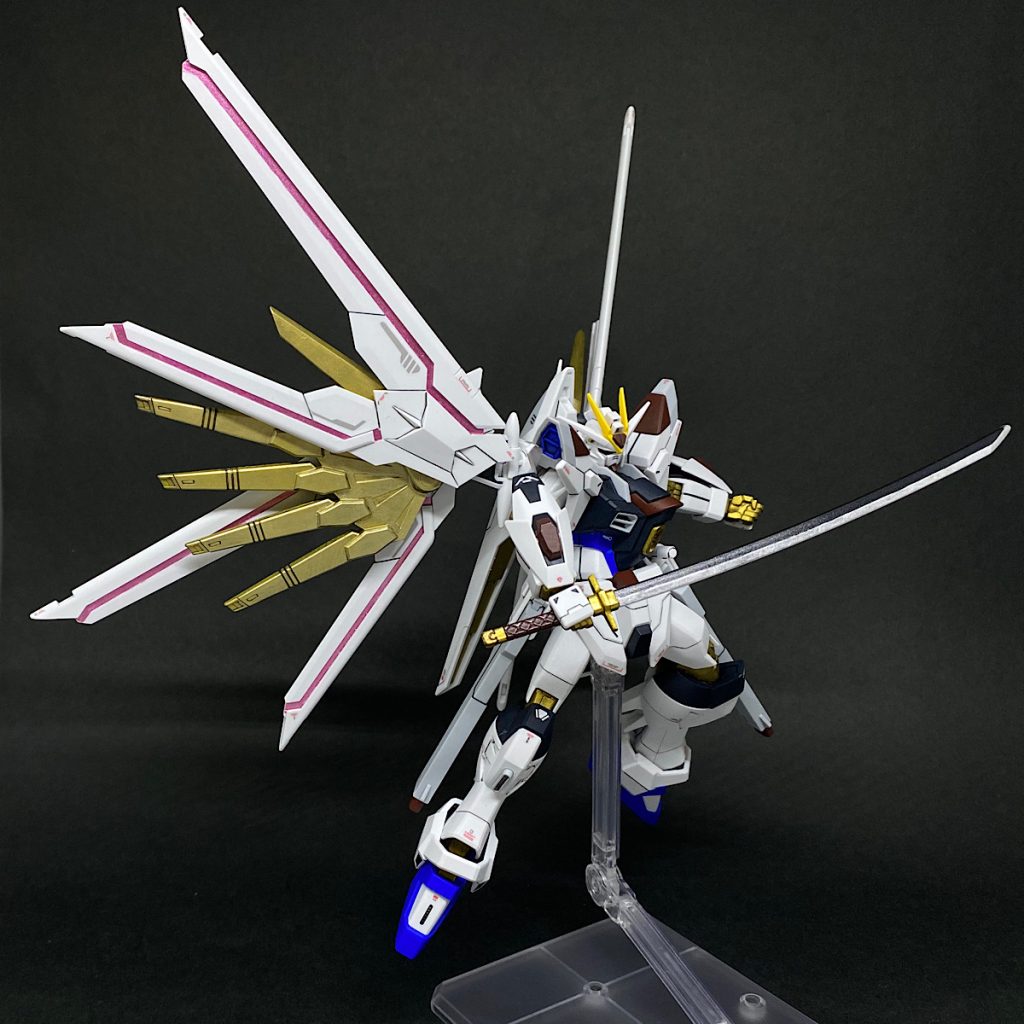 【上映1周年!】マイティーストライクフリーダムガンダム【筆塗り部分塗装】–5枚目/制作者:アガト