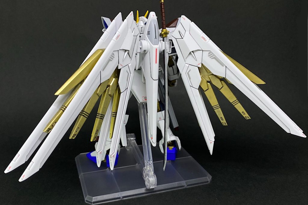 【上映1周年!】マイティーストライクフリーダムガンダム【筆塗り部分塗装】–3枚目/制作者:アガト