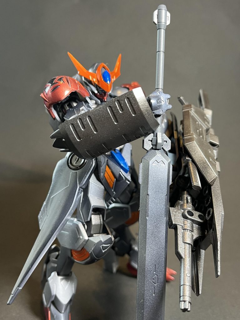 盾等はMSGから持ってきました。