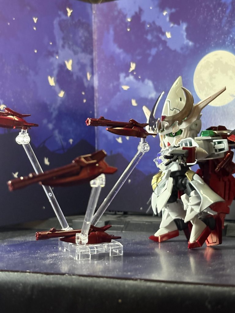 「さぁ、己の愚かさを悔いるといい」フィンファングは魚っぽいイメージにして、メルクワンウェポンから