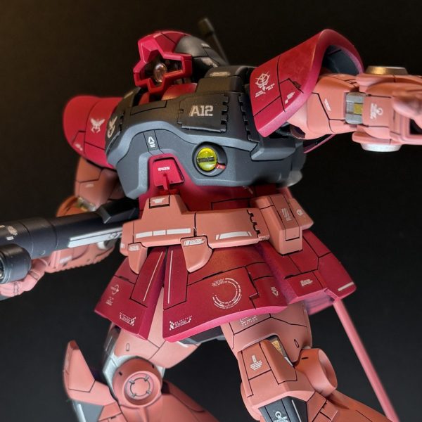 シャア専用ドム