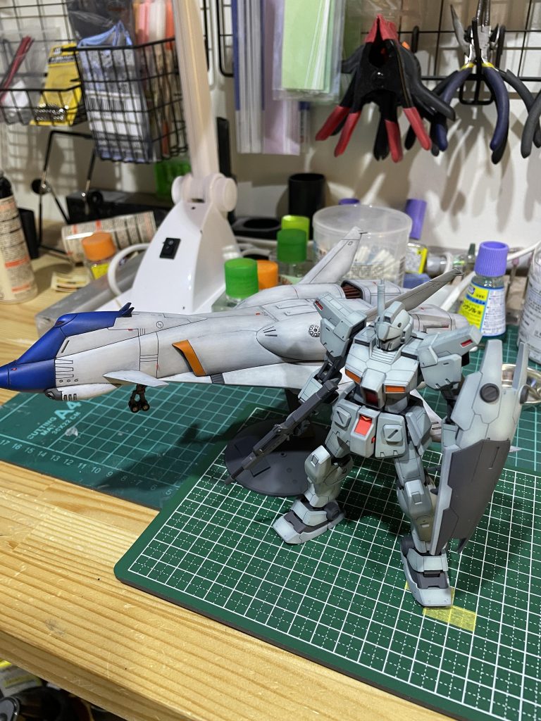 同時進行で作ってたミネルバと完成(笑)