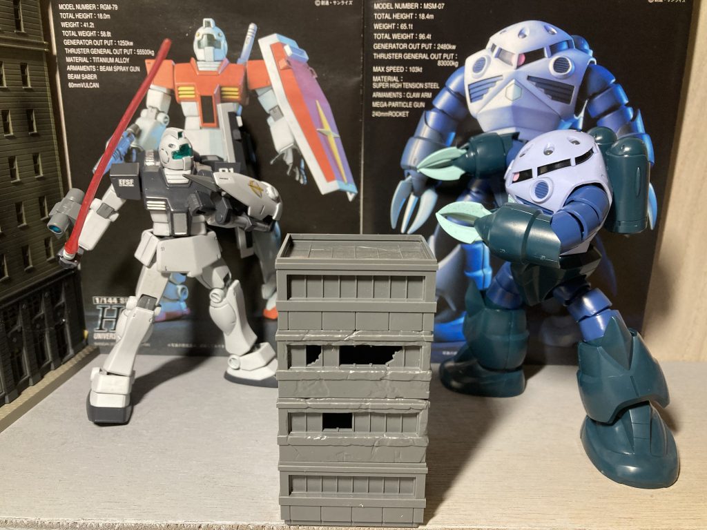 前作のジム重装型試験機［α］と戦闘！