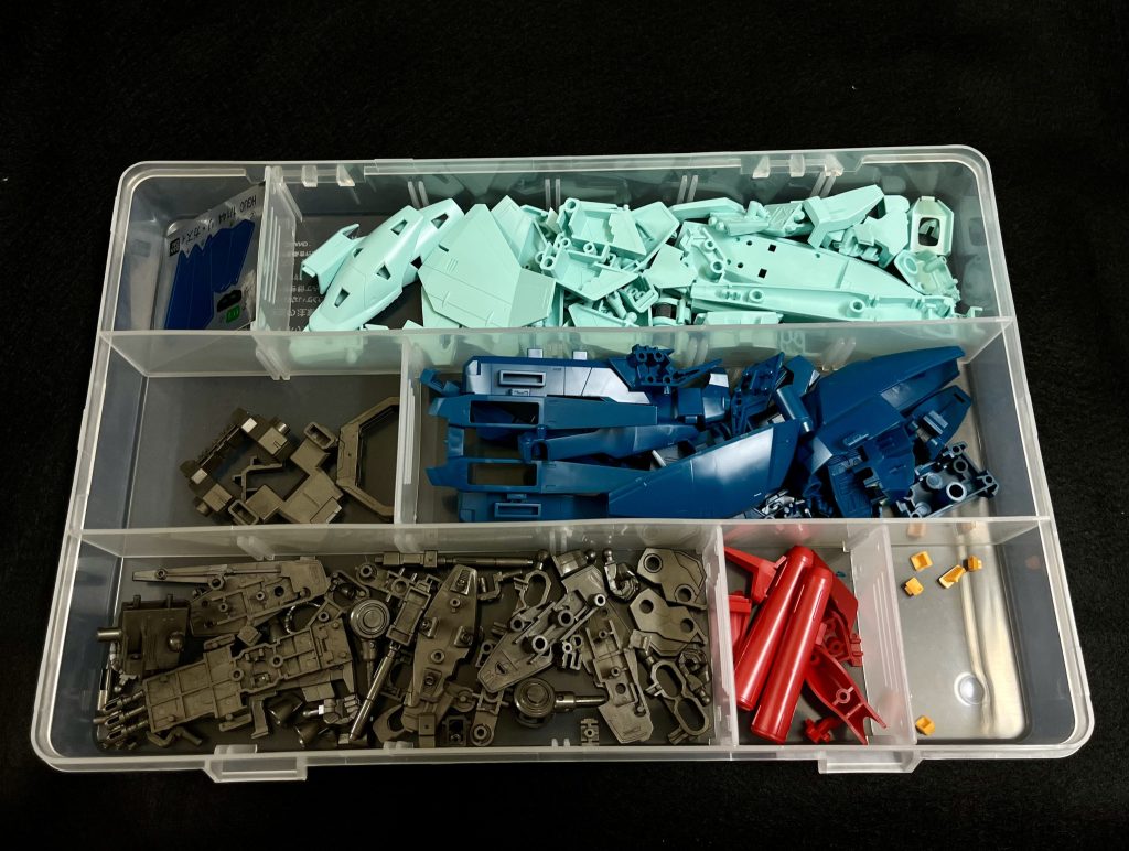 BWSがある分、パーツは多めでした。RGジオングに比べれば、どうということはありませんが😅