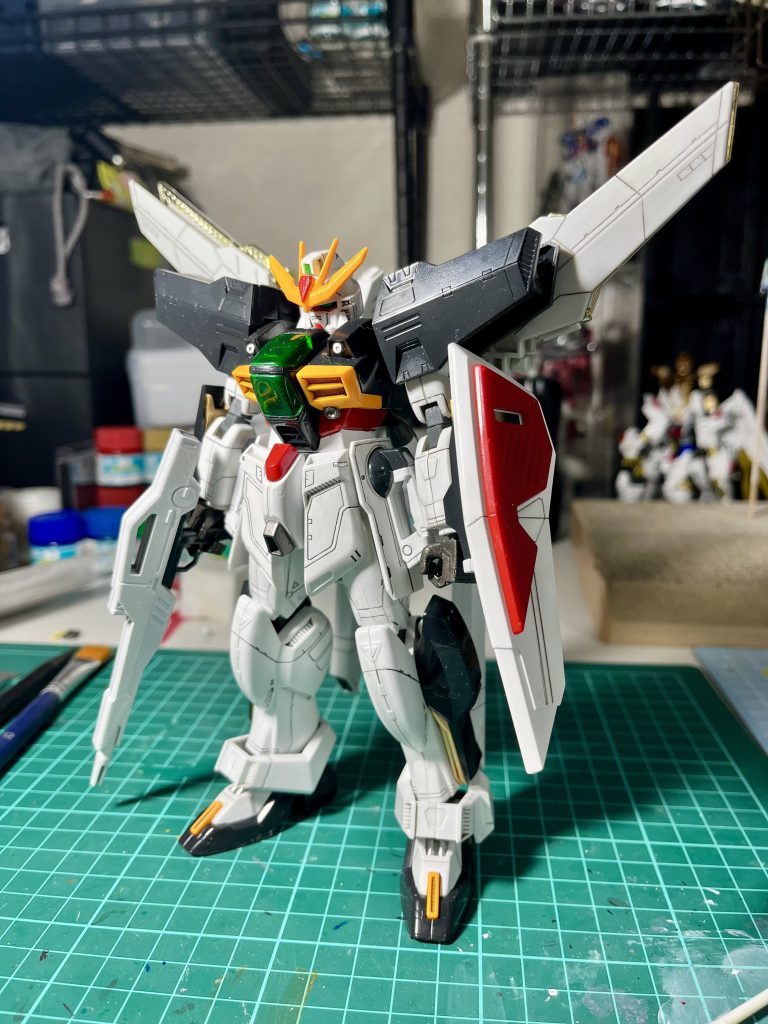 とりあえずめっちゃ汚れてたので埃を取って墨入れし直して綺麗にした状態がこれです。しばらく眠ってた機体ですからね…🥲