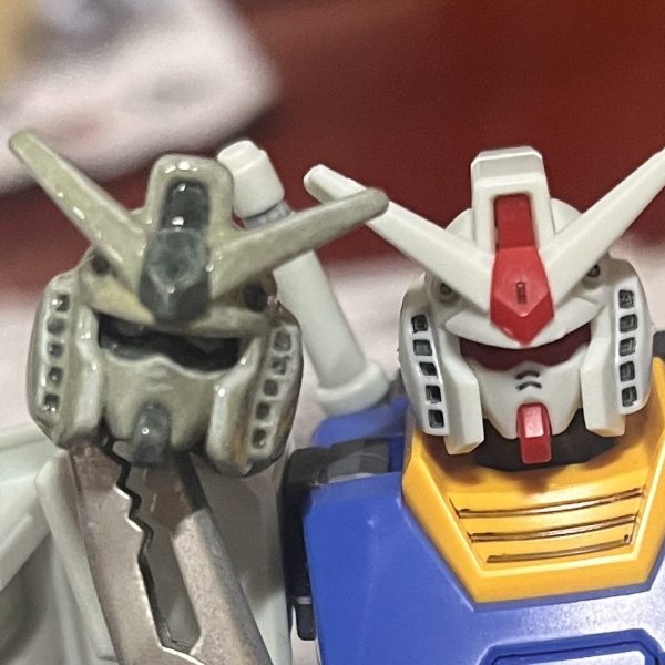 陶器風のRX-78-2です