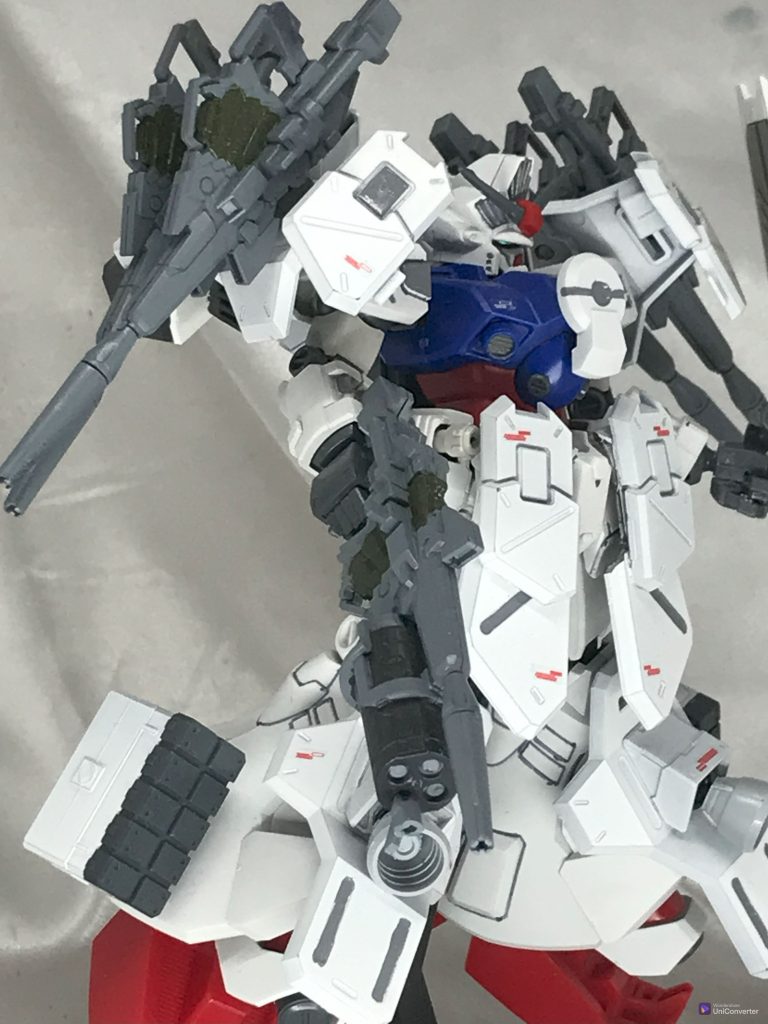 なんかグレーの調子が悪くて、いくらフラットクリア吹いても艶やかなままなんですよね(；ﾟ□ﾟ)