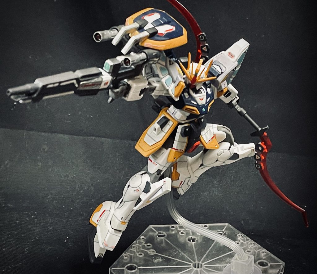 ビームライフル形態 ヒートショーテルは2本を連結してナギナタ形態での装備可能