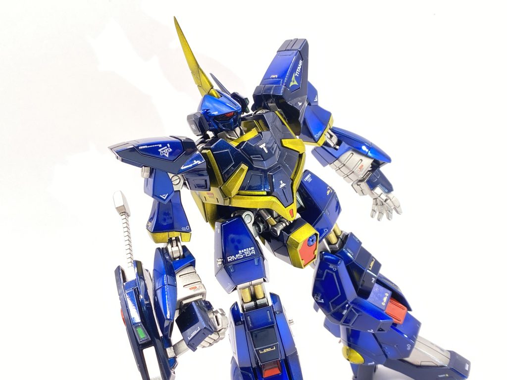 組んだら予想通りにカッケェです。独特のデザインがたまりません^ ^