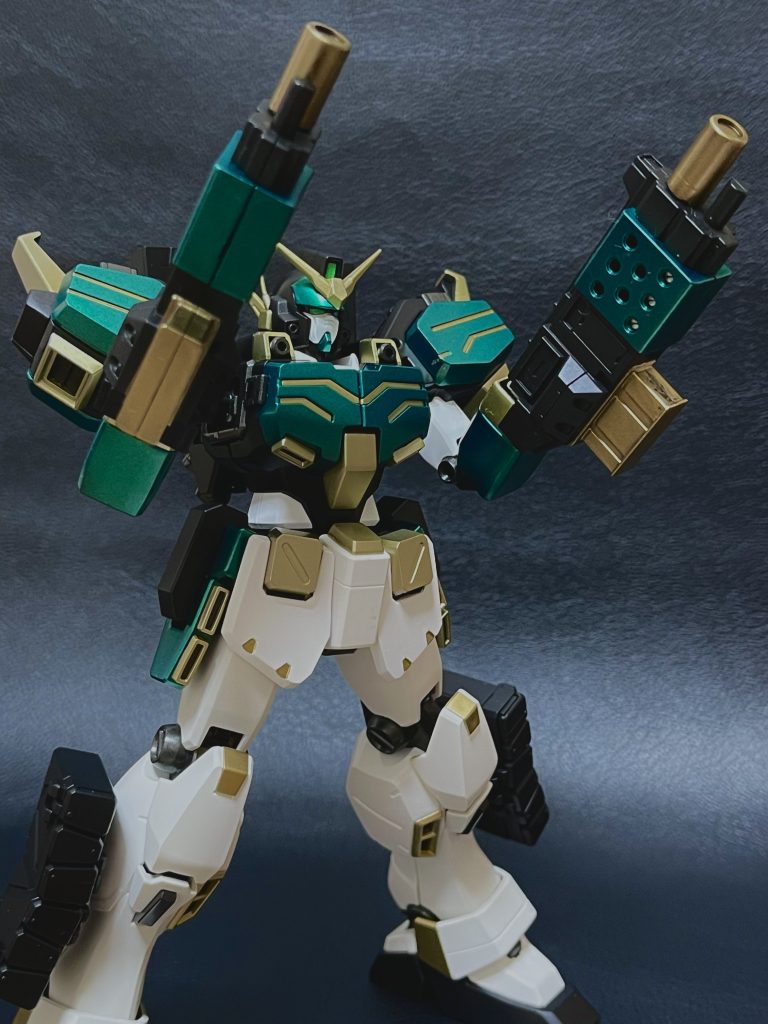 その②:短距離散弾兵装「ビートアップ」密集攻略型の兵装で、実弾の散弾銃と焼夷弾を使い分けれる。