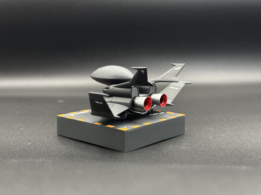 バーニアはメタルシルバーで金属っぽい色で塗装。