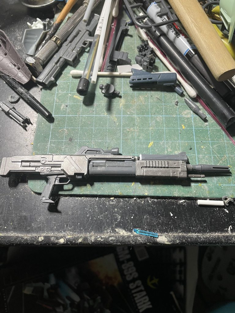 ジャンクパーツからスナイパーライフルぽいものも自作