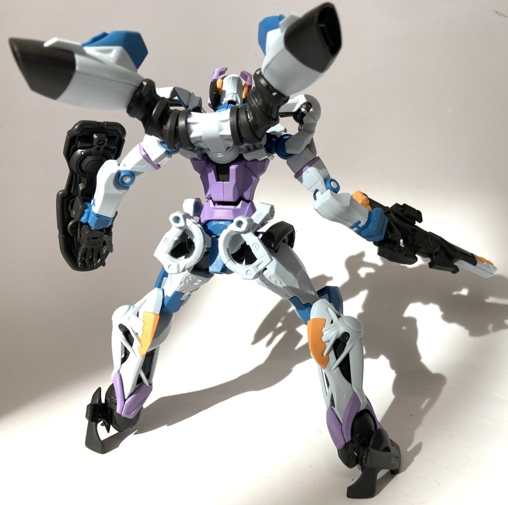 胸が話題ですが、尻はどうなんだ！？あとニャアンも可愛いし、緑のおじさんもカッコよくて楽しみ！