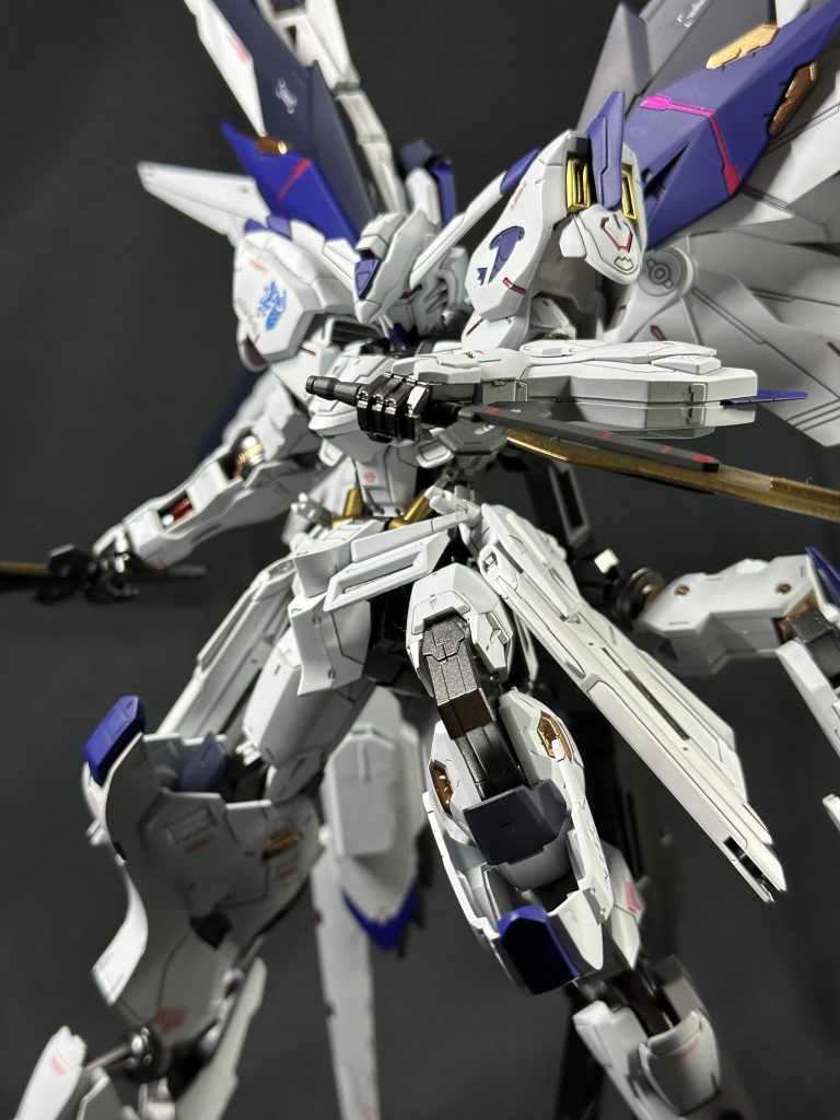 バエルの下に集え！–3枚目/制作者：NTD