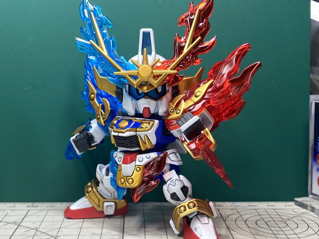 そして、烈光の鎧!こちらはグロスで仕上げてみました。