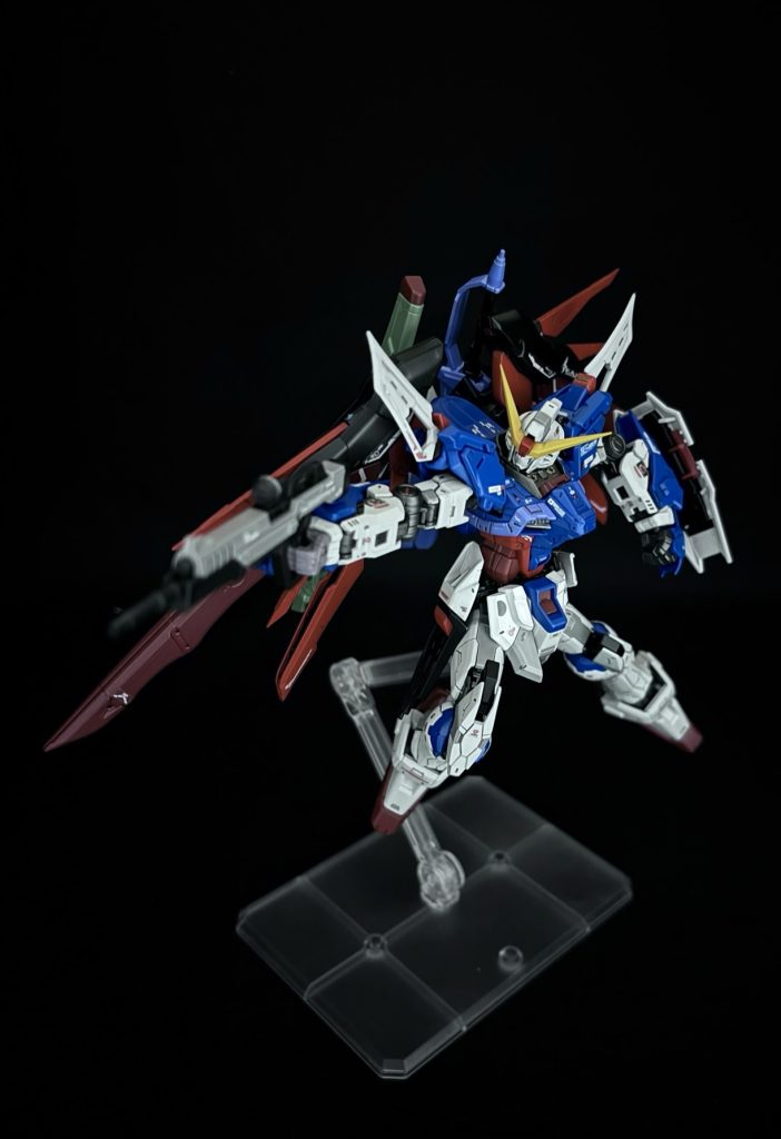 RGデスティニーガンダム–2枚目/制作者：ジュヌ