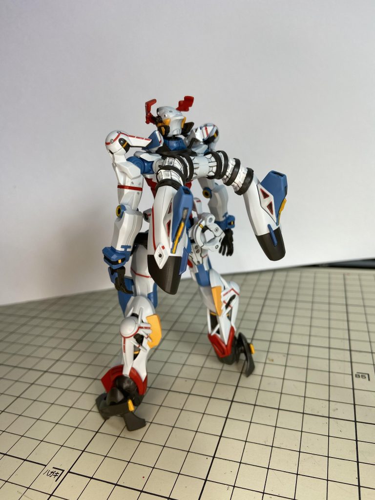 箱絵を参考に塗ってるんで足りない場所があるかも