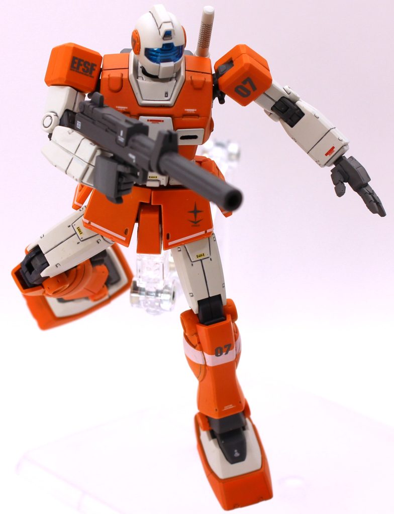 ナイトシーカー2がライトアーマーの特徴をよく再現しており、股間部の造形やバルカン無しの頭部を新規に起こしてあったのは感心しました。