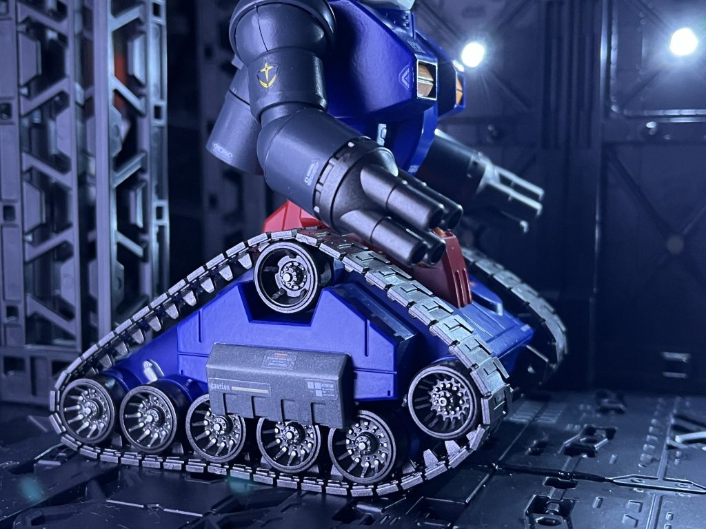 キャタピラ周りはこだわってみました！