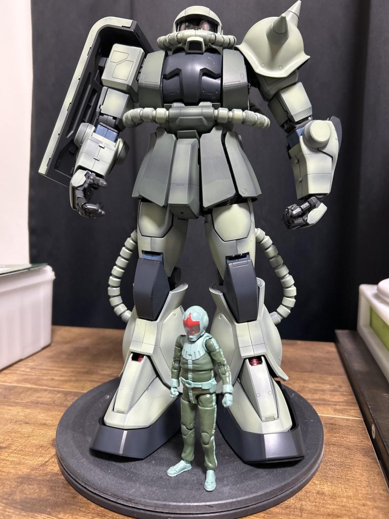 今年もマイペースで中古品等、探しながら制作していこうと思っています。