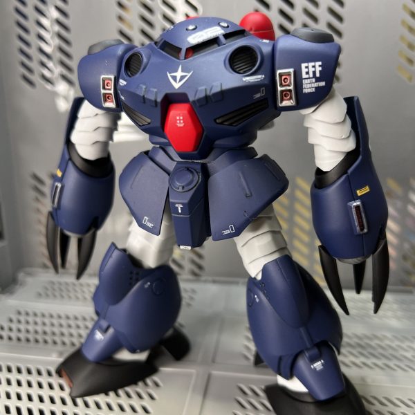 ズゴックＥ　地球連邦軍ヨコスカ基地所属